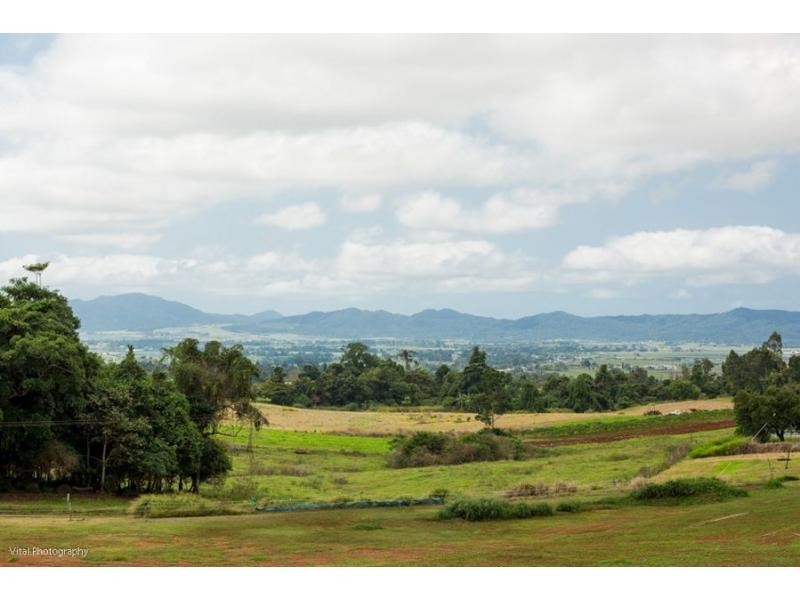 6 OLGA Close, Pin Gin Hill QLD 4860