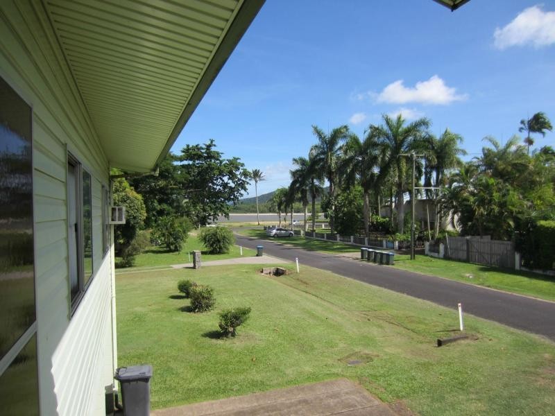 19 PALM Avenue, COCONUTS, Coconuts QLD 4860