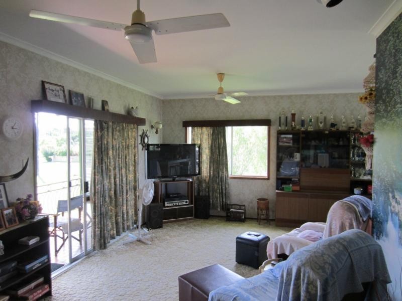 19 PALM Avenue, COCONUTS, Coconuts QLD 4860