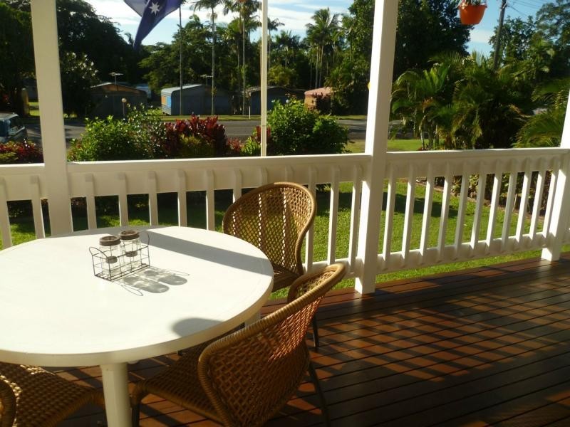 20 RIVER Avenue, INNISFAIL, Mighell QLD 4860