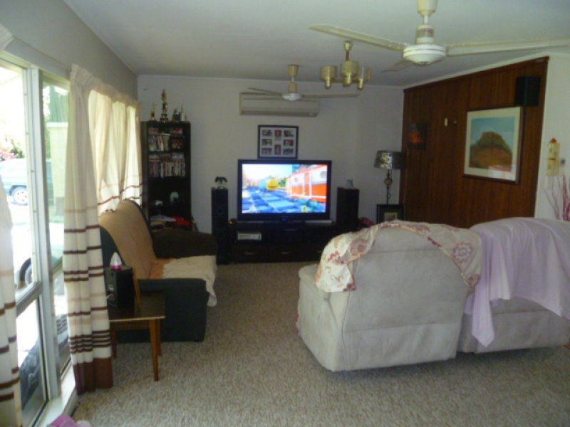 9 seymor Street, Innisfail QLD 4860