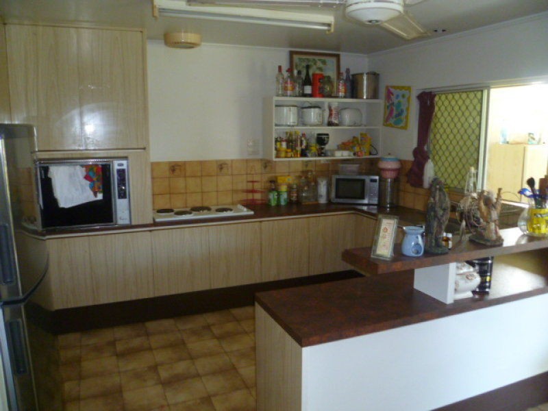 9 seymor Street, Innisfail QLD 4860