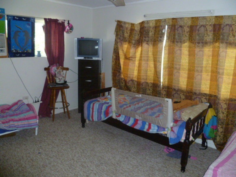 9 seymor Street, Innisfail QLD 4860