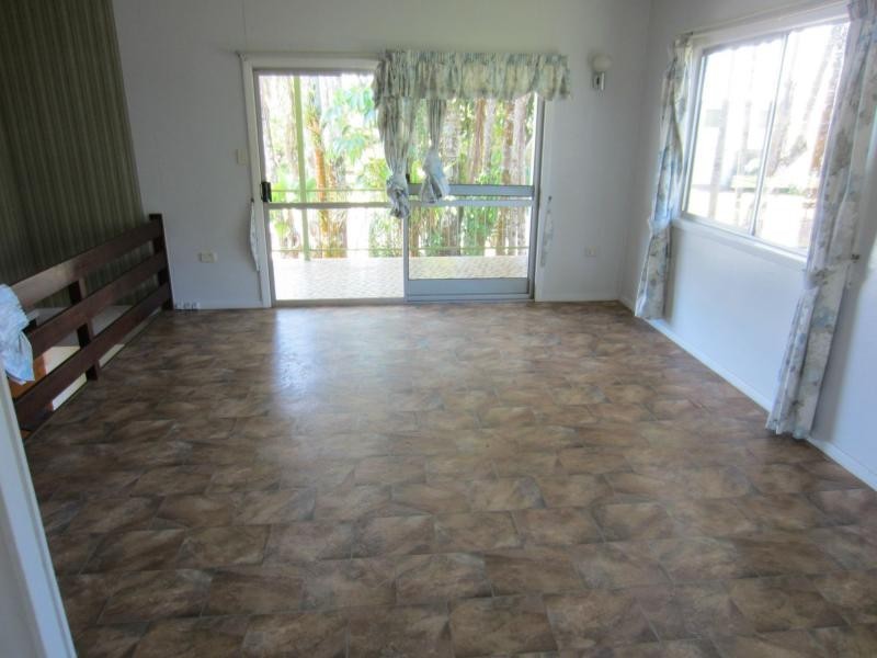 16 Bella Vista Avenue, Innisfail QLD 4860