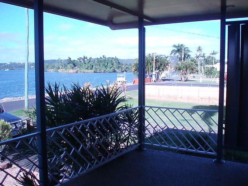 56 Esplanade, Innisfail QLD 4860