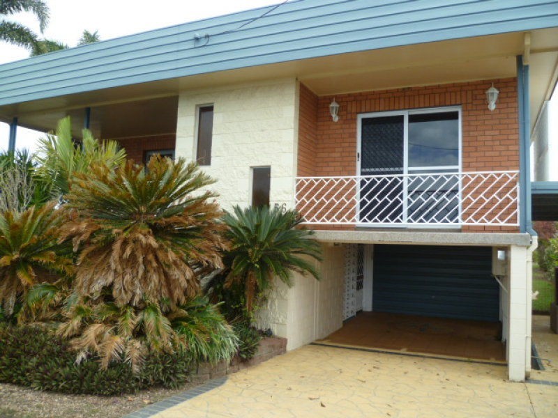 56 Esplanade, Innisfail QLD 4860