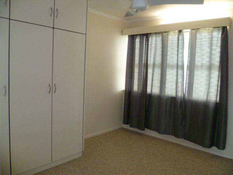 56 Esplanade, Innisfail QLD 4860