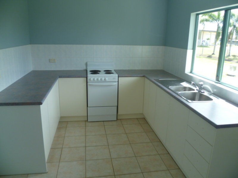 12 Graham Close, Wangan QLD 4871