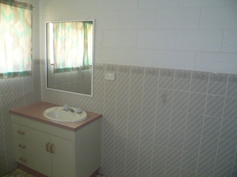 Unit 1/L83 Dalrymple Esplanade, Innisfail QLD 4860