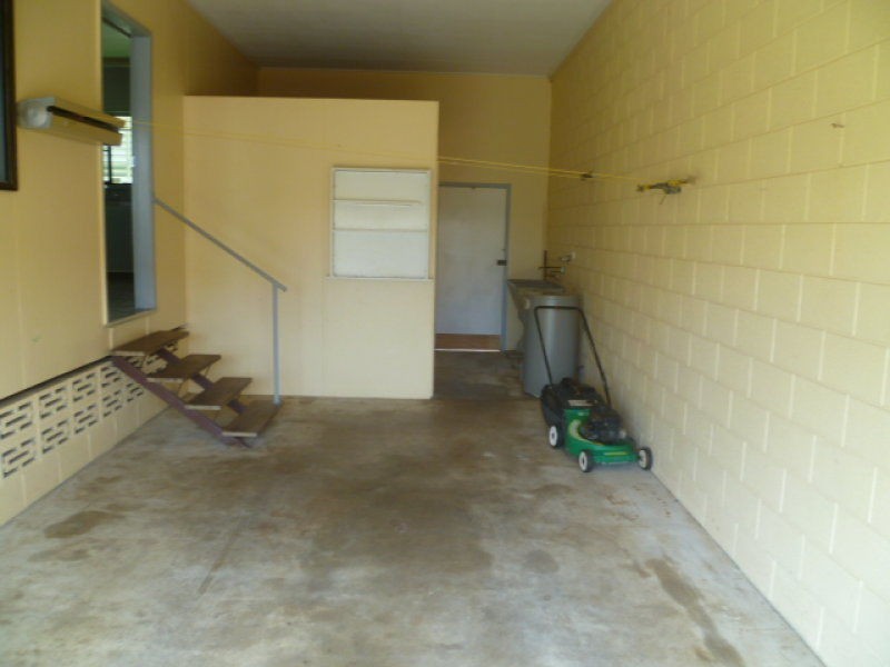 Unit 2/30 Bergin Road, Innisfail QLD 4860