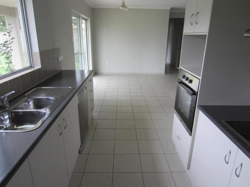 65 Bella Vista Avenue, Innisfail QLD 4860