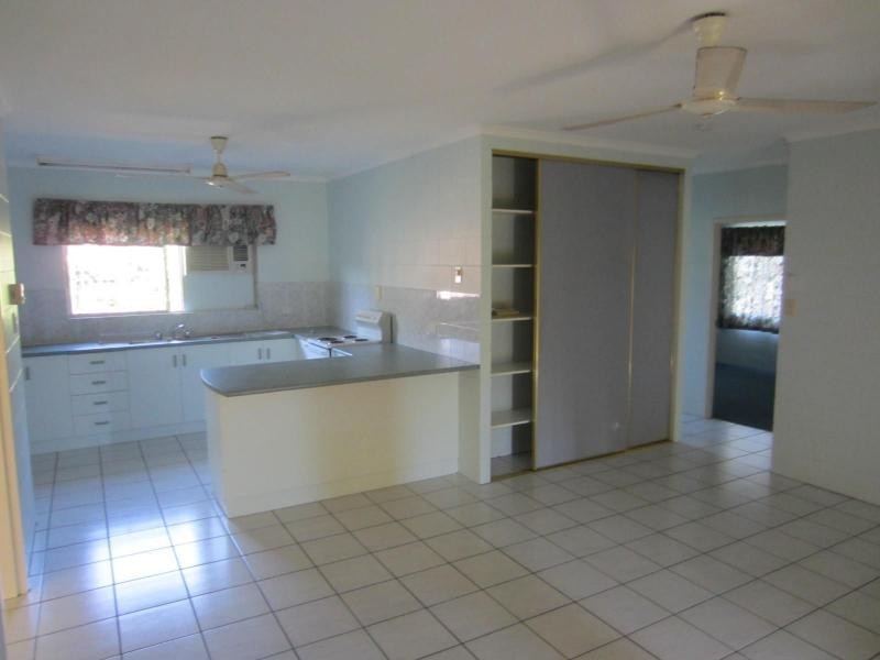 32B Bay Road, Flying Fish Point, Flying Fish Point QLD 4860