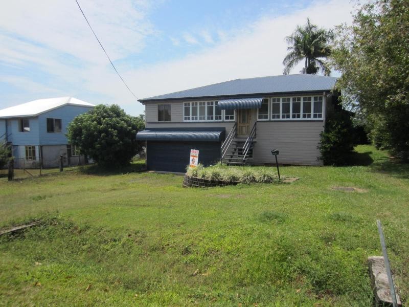 13 MIDDLE Avenue, South Johnstone QLD 4859
