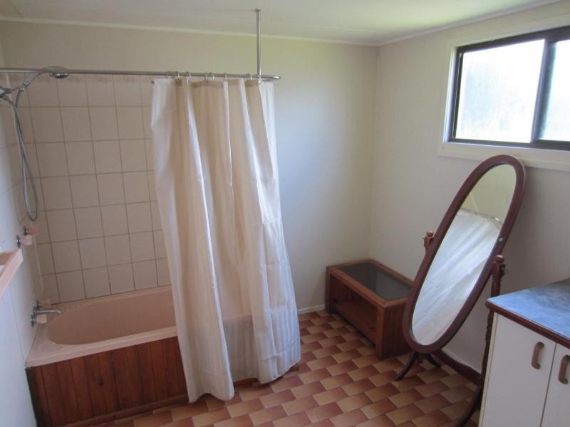 13 MIDDLE Avenue, South Johnstone QLD 4859