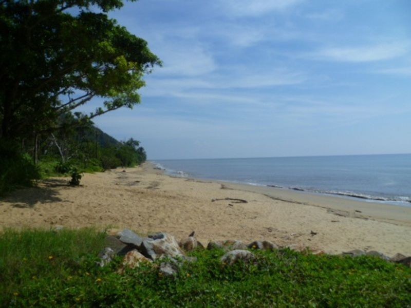 Flying Fish Point QLD 4860