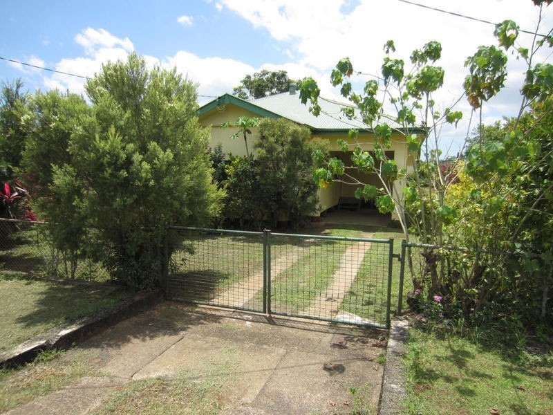 11 MEYER Avenue, Wangan QLD 4871