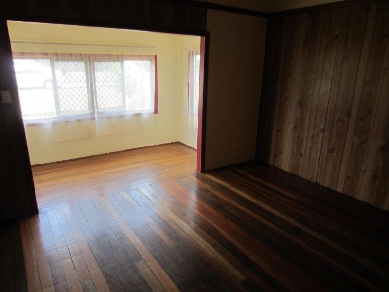 11 MEYER Avenue, Wangan QLD 4871