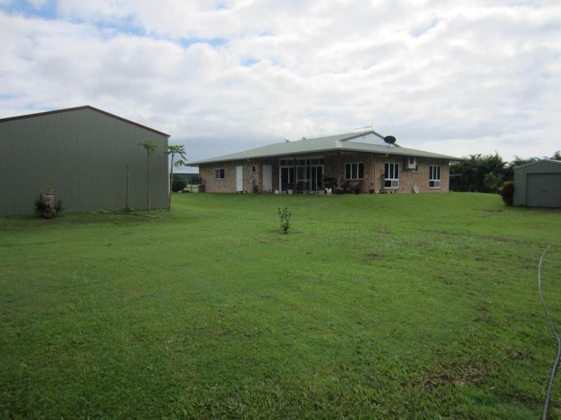 Etty Bay QLD 4858