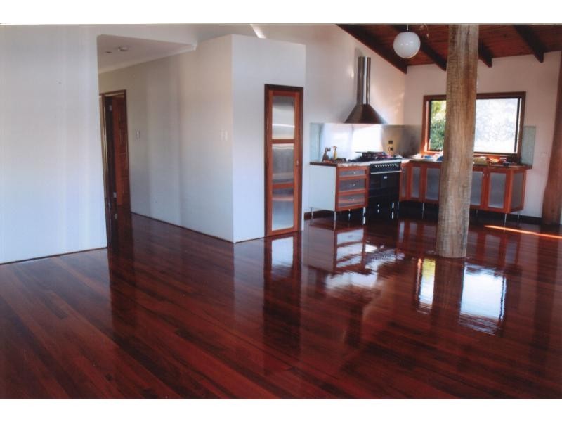 3 FELDT Street, FLYING FISH POINT, Flying Fish Point QLD 4860