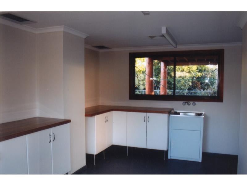 3 FELDT Street, FLYING FISH POINT, Flying Fish Point QLD 4860