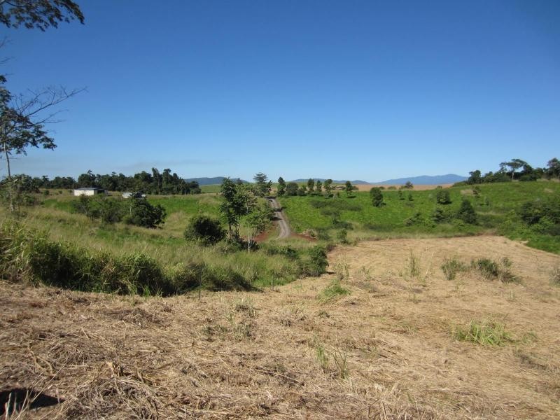 L14 Kimberley Drive, Pin Gin Hill QLD 4860