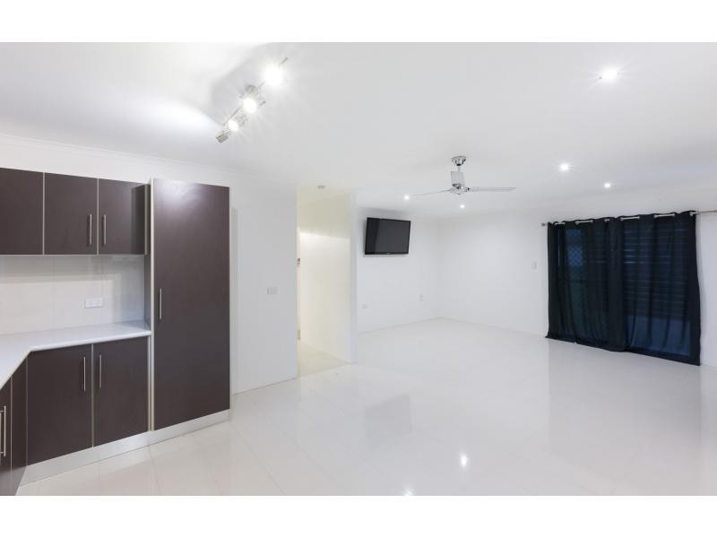 Innisfail Estate QLD 4860