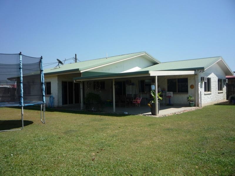 Etty Bay QLD 4858