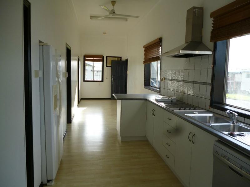 East Innisfail QLD 4860