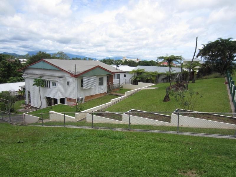 East Innisfail QLD 4860