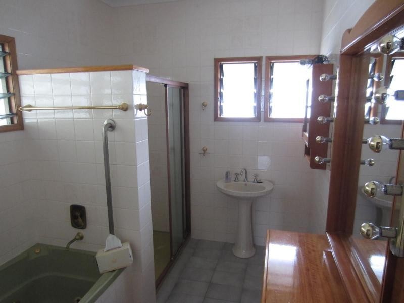 East Innisfail QLD 4860