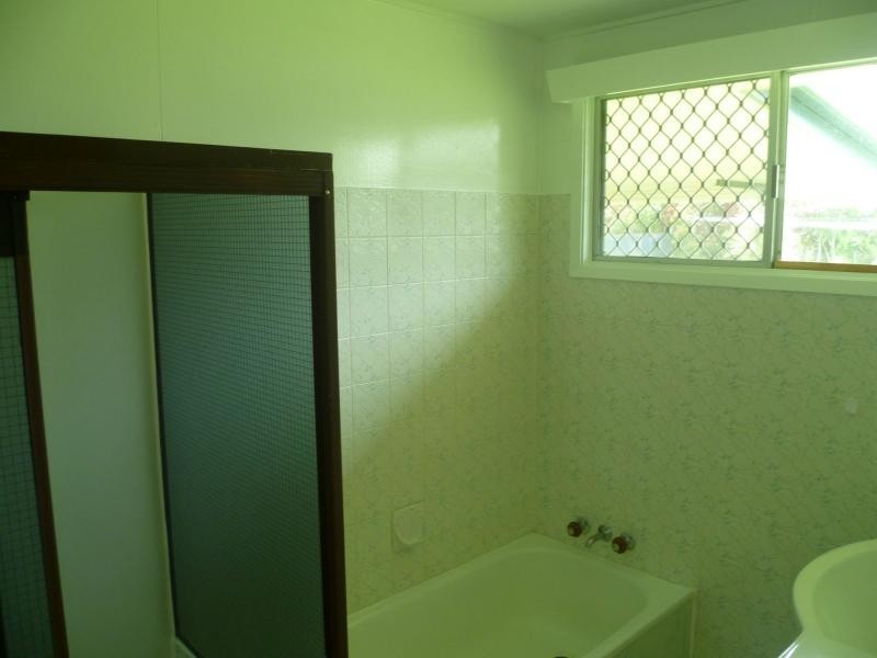 Innisfail Estate QLD 4860