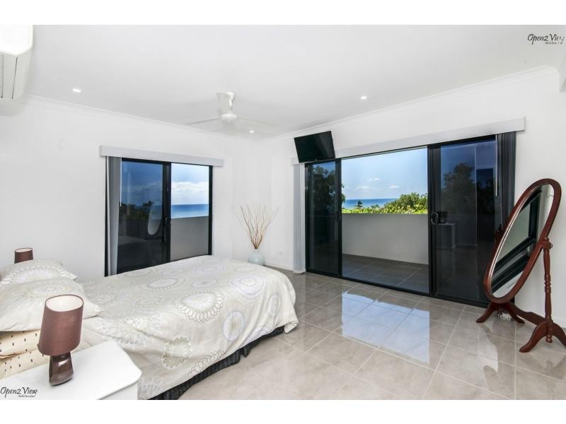 11 MARIA Street, Flying Fish Point, Innisfail QLD 4860