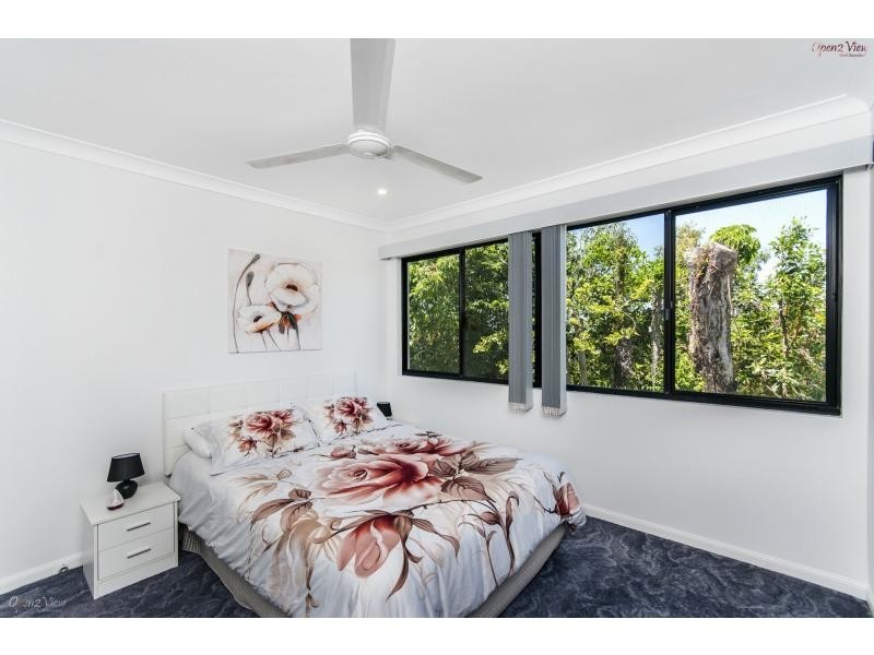 11 MARIA Street, Flying Fish Point, Innisfail QLD 4860