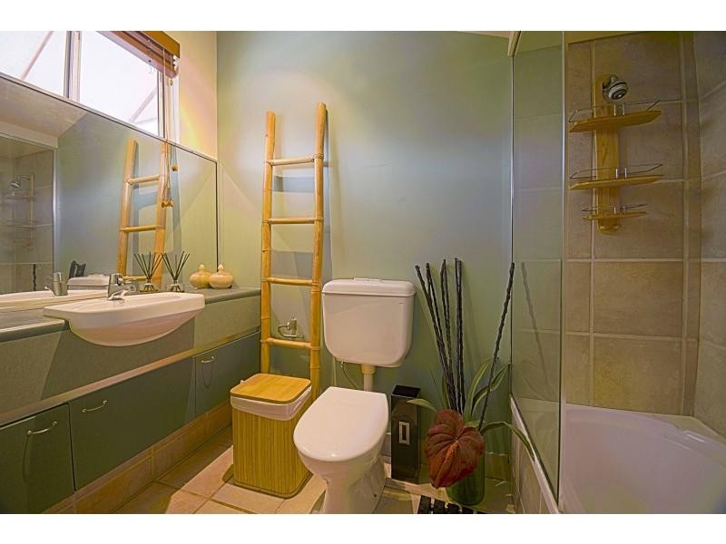 2/25 Bottlebrush Avenue, Noosa Heads QLD 4567