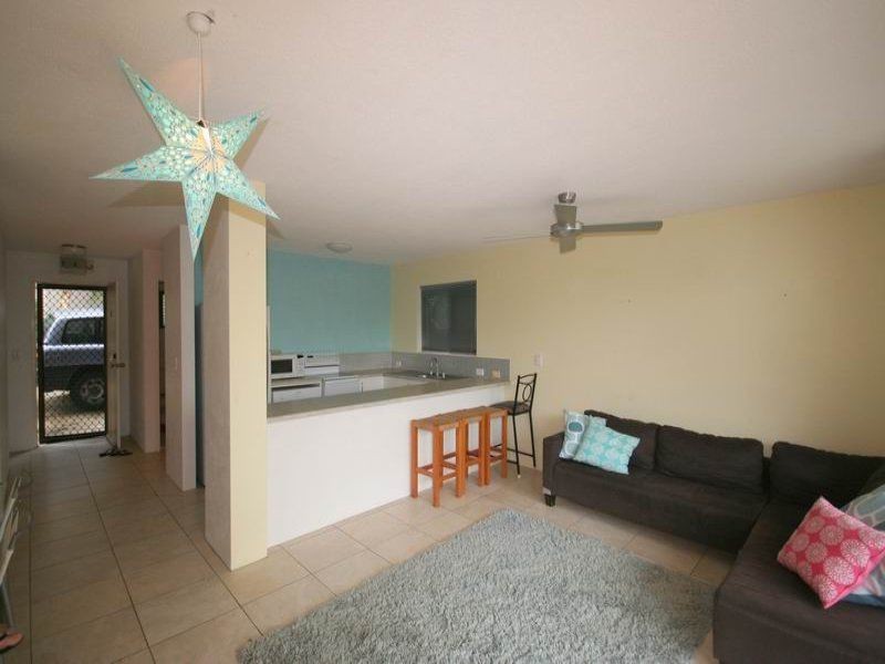 Unit 2/43 Tingira Terrace, Sunrise Beach QLD 4567