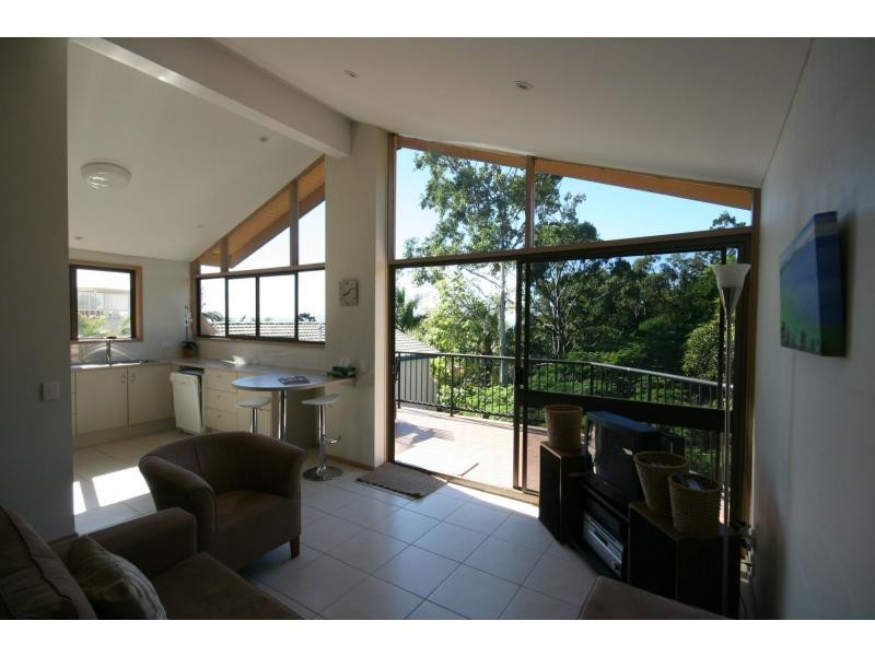 8/4 Noosa Drive, Noosa Heads QLD 4567