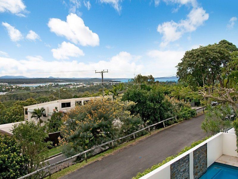 26 Arkana Drive, Noosa Heads QLD 4567