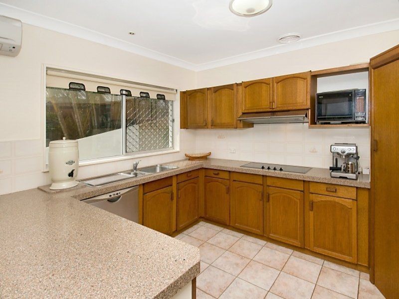 26 Arkana Drive, Noosa Heads QLD 4567