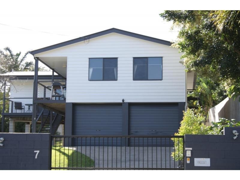 7 Newport Street, Sunrise Beach QLD 4567