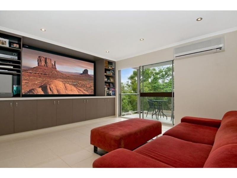 2/4 Attunga Heights, Noosa Heads QLD 4567