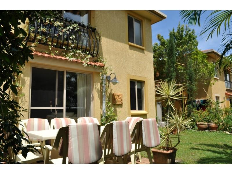 Sunrise Beach QLD 4567