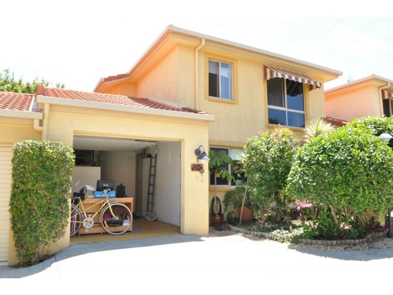 Sunrise Beach QLD 4567