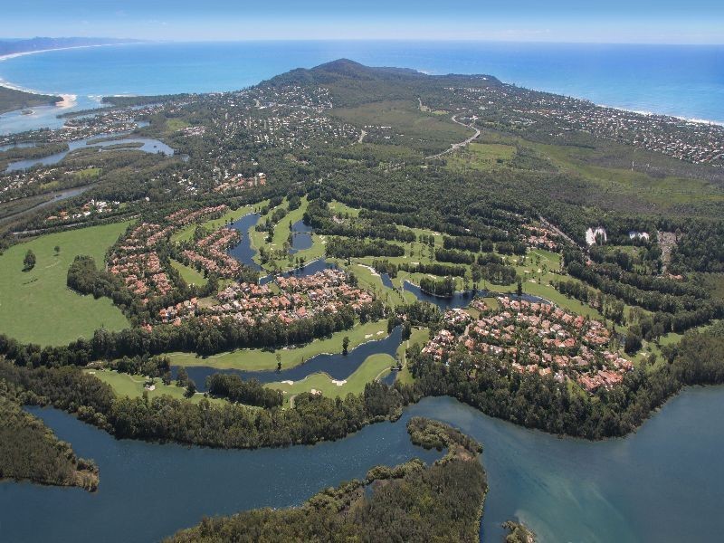 8 Springs Crescent, Noosa Springs, Noosa Heads QLD 4567