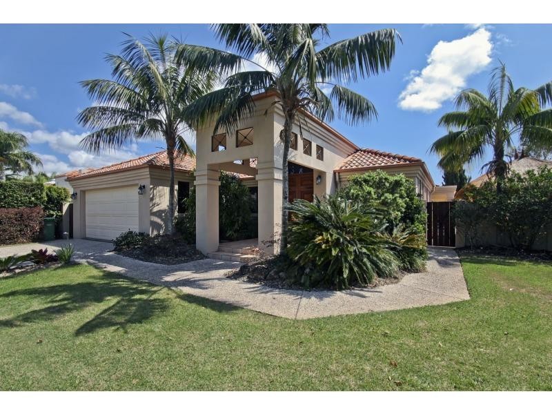 2 The Anchorage, Noosa Waters QLD 4566