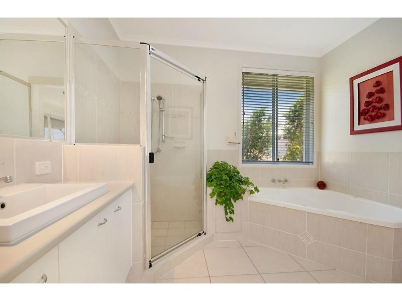 45 Orealla Crescent, Sunrise Beach QLD 4567