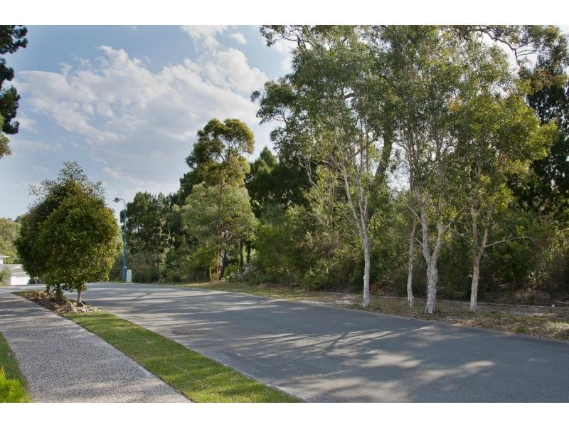 16 Grosvenor Terrace, Noosa Hill, Noosa Heads QLD 4567