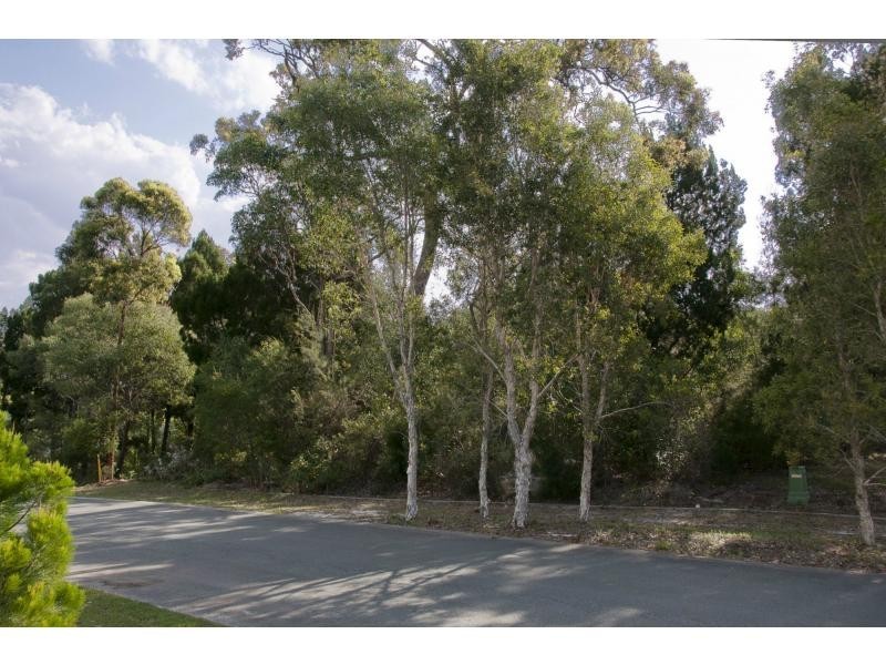 16 Grosvenor Terrace, Noosa Hill, Noosa Heads QLD 4567