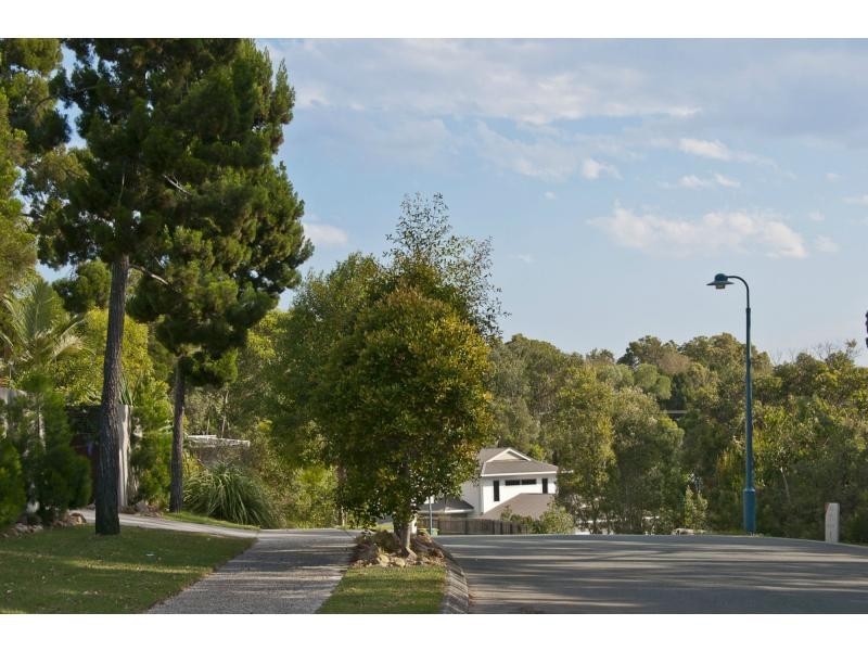 16 Grosvenor Terrace, Noosa Hill, Noosa Heads QLD 4567