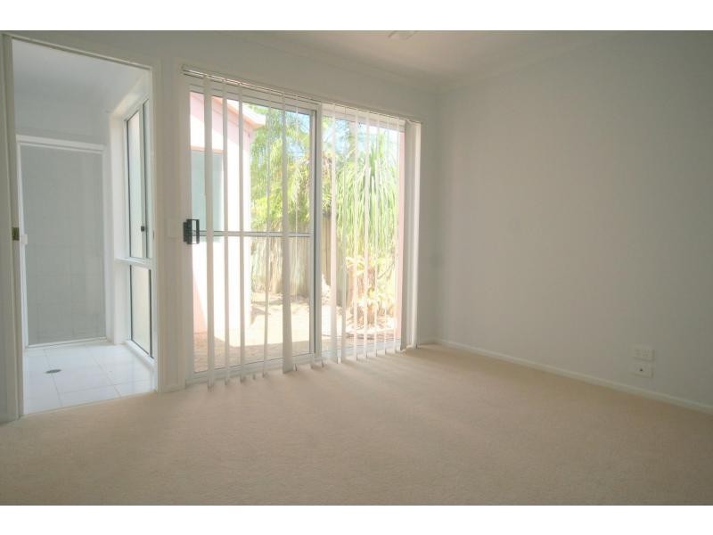 3 Sleepy Hollow Drive, Noosa Heads QLD 4567