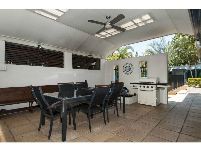 21 Dame Patti Drive, Sunrise Beach QLD 4567